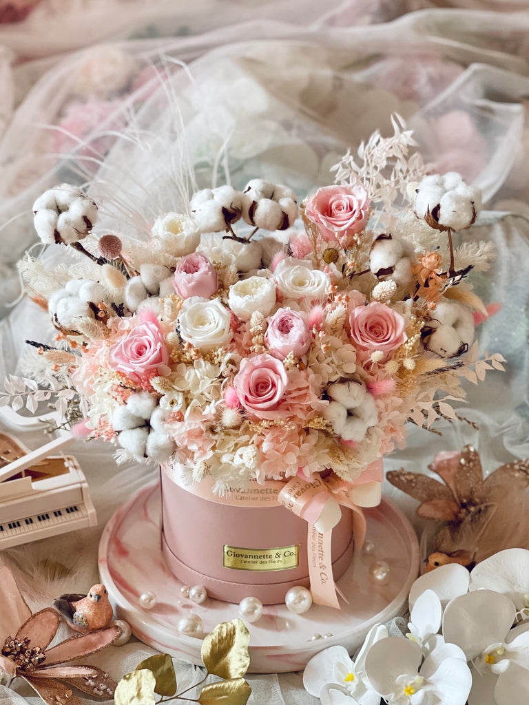 Eternity J’adore Pink De Luxe Blooms Box (Preserved Flower)