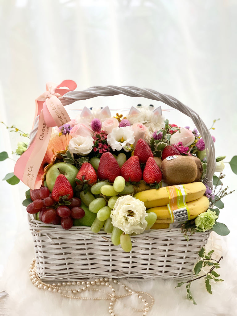 Fabulous Felline Blooms & Fruits Basket