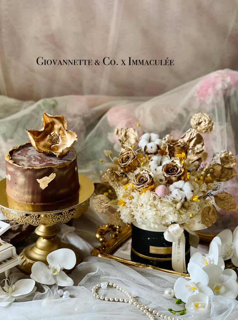 King of the Kings Bundle - Belgian Chocolate MSW Durian Cake with Personalized Champagne or Eternity Bloom Box
