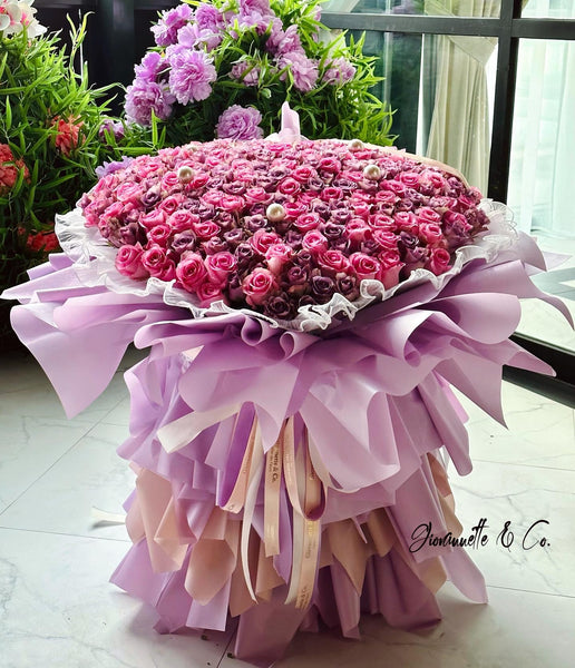 Prestige Heart Shaped 200 Roses Bouquet (Fresh Flower) – Giovannette ...