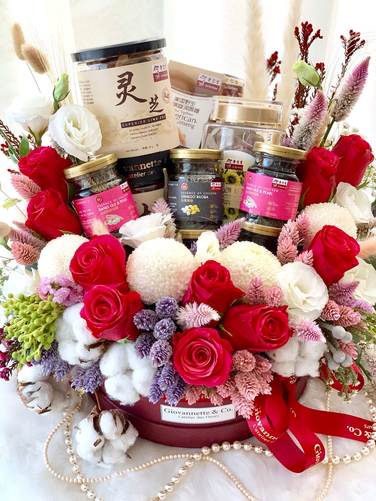 Superior Nourishment & Blooms Gift Box (Fresh Flowers)