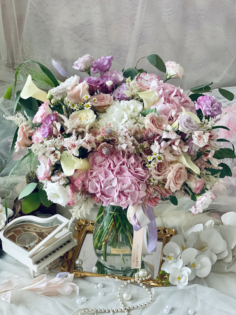 Extravaganza Pastel Delight (Vase Arrangement)