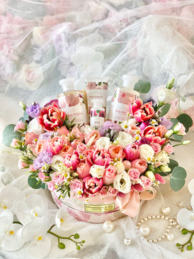 Floral Extravanganza Scented Gift Box