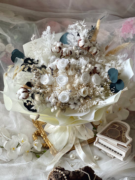 Eternity Luxe White Bouquet (Preserved Flower)