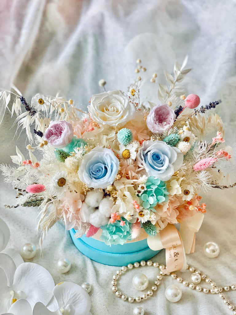 Eternity Whimsical Dream Bloom Box (Preserved Flowers)