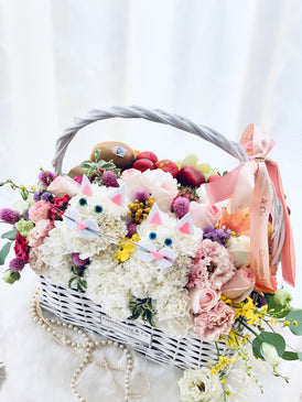 Fabulous Felline Blooms & Fruits Basket