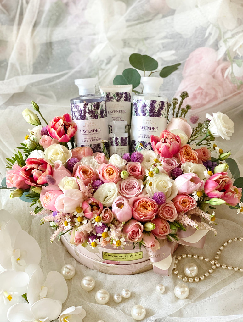 Floral Extravanganza Scented Gift Box