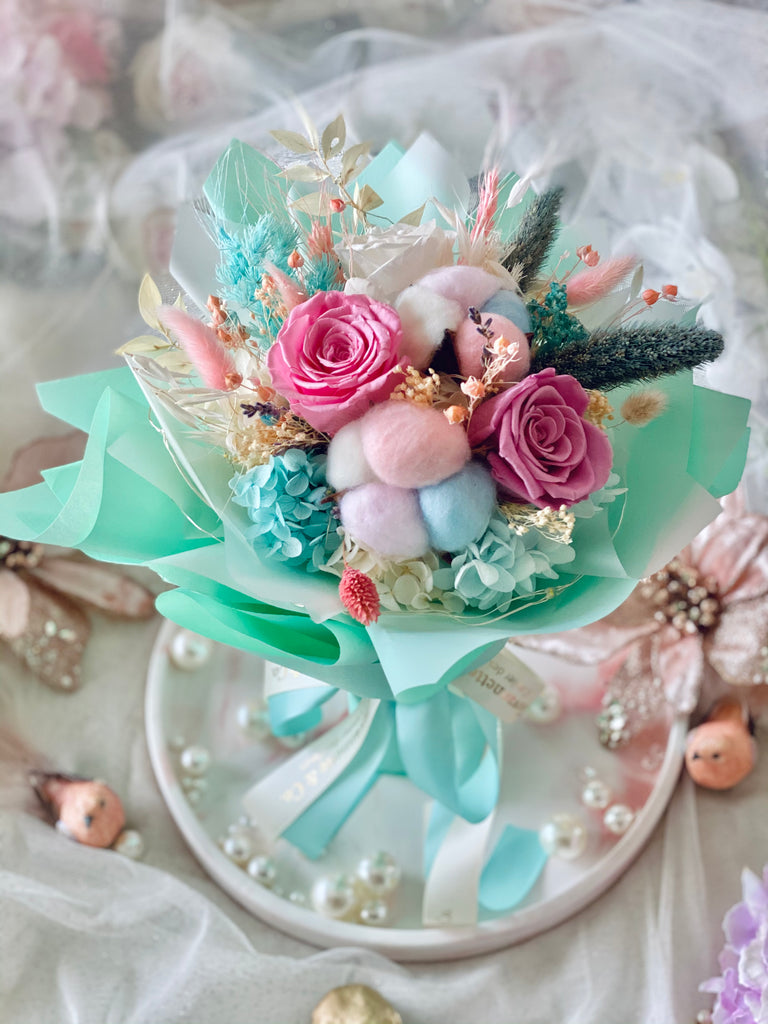 Tiffany Bouquet (Preserved Flowers)