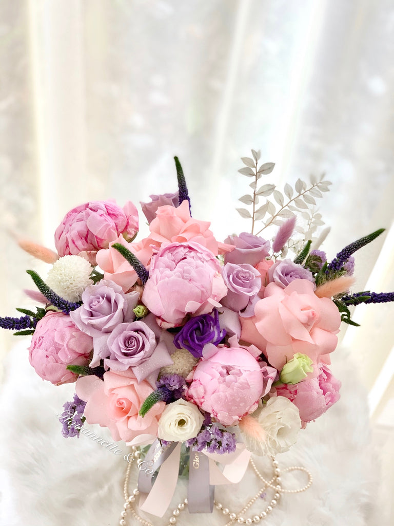 Elegant Peony Delight (Vase Arrangement)