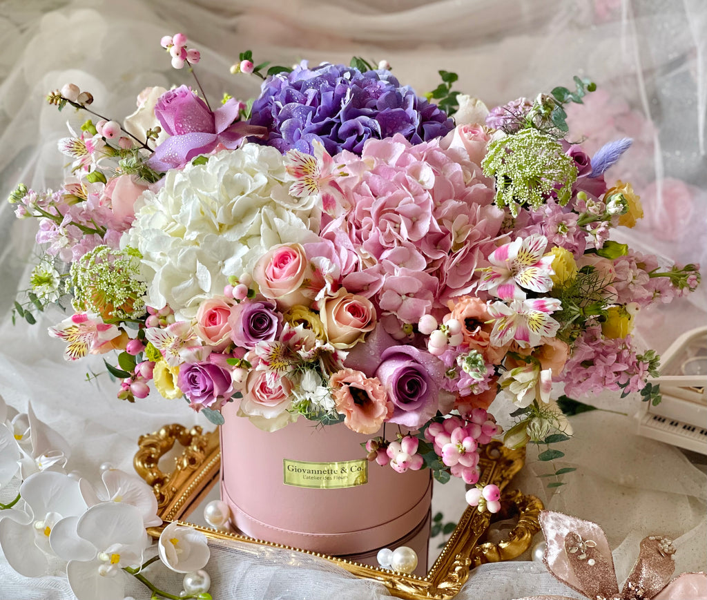 J’adore Pastel De Luxe Blooms Box (Fresh Flower)