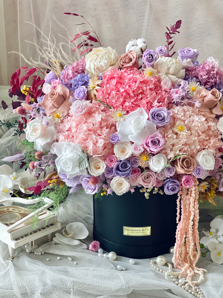 Everlasting J’adore Grandiose Lux Pastel Blooms Box