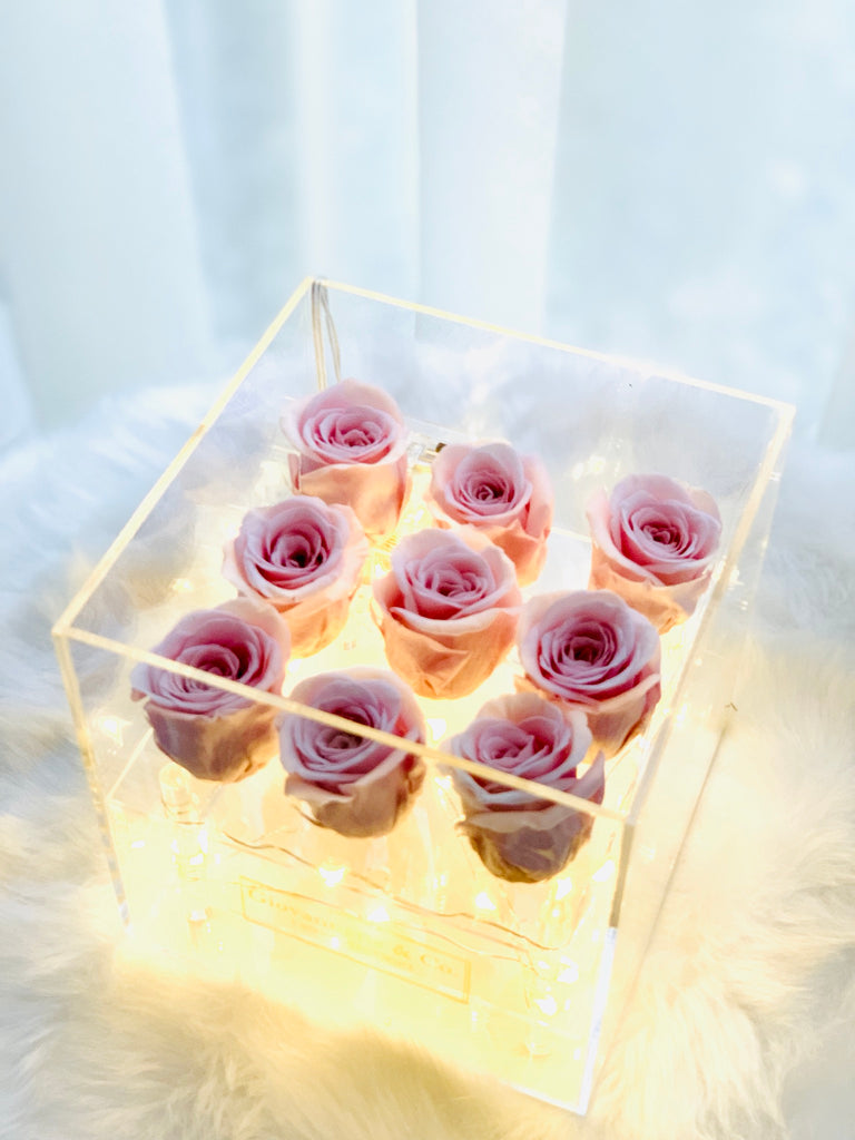 Personalized L’enchanteur Box (9 Preserved Roses)