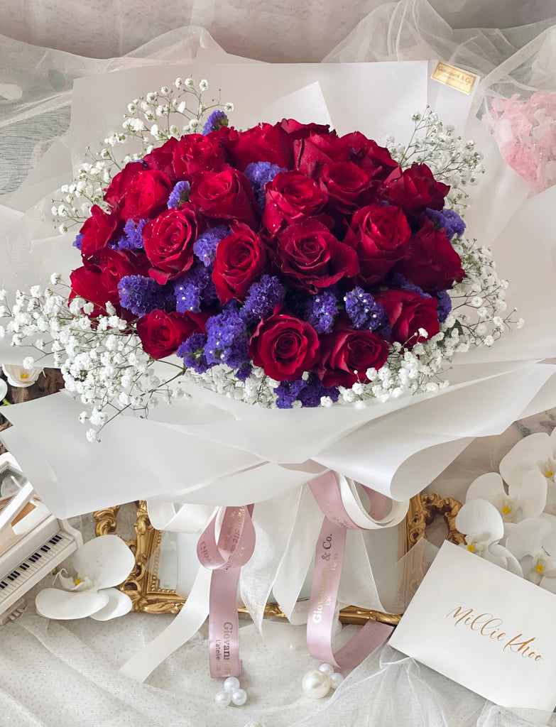 Love's Embrace De Luxe Rose Bouquet