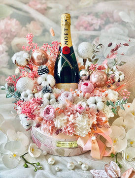 Les Elegante Champagne Bloom Box (Preserved Flowers, Large) - X’mas Edition