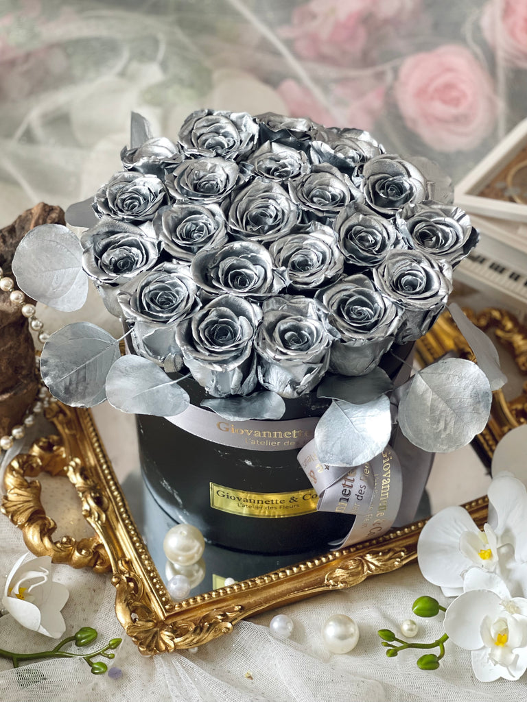 Eternity Le Rose Blooms Box (Preserved Roses, Medium Size)