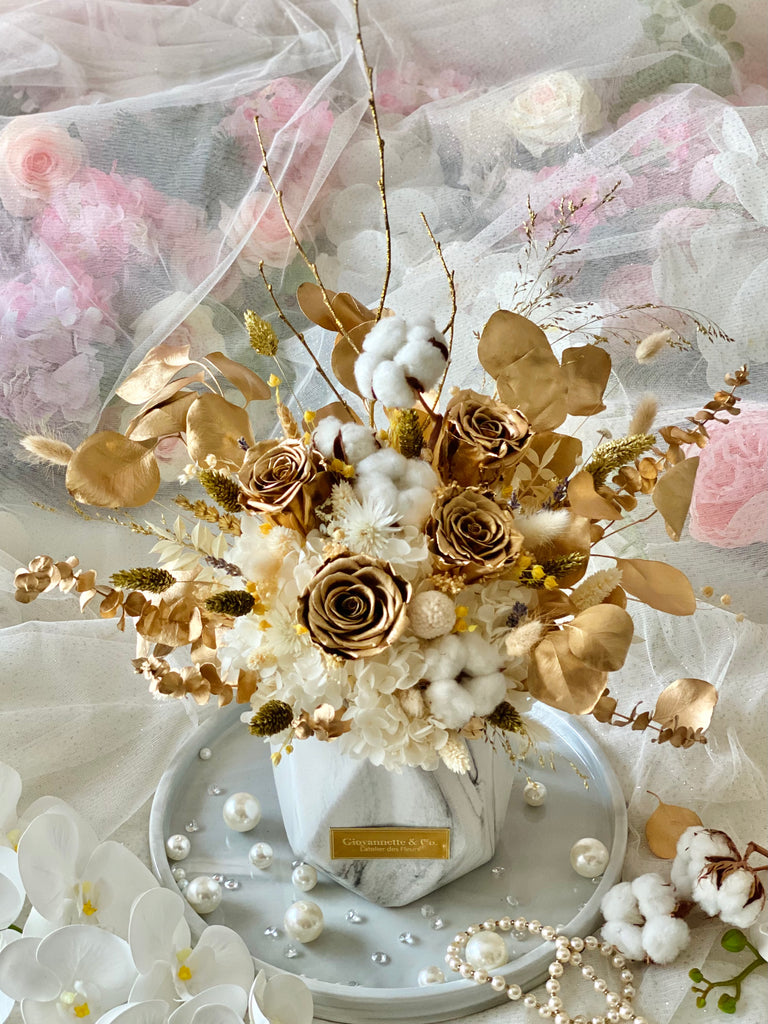 Eternity Luxe Golden Charm Centerpiece (Preserved Flowers)