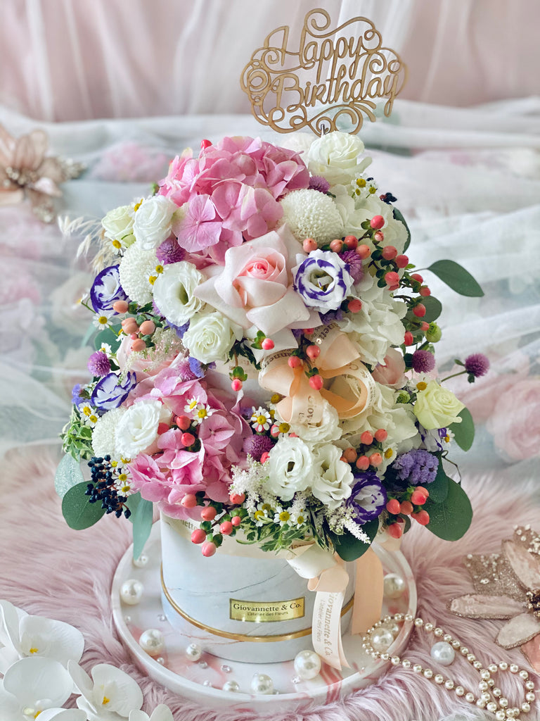 Two-Tiers Gardenia De Luxe Blooms Box (Fresh Flowers)