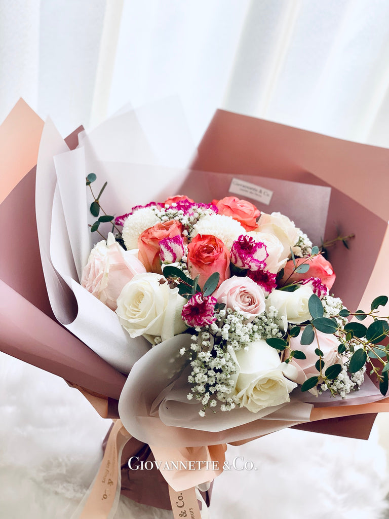 La Vie En Rose Bouquet