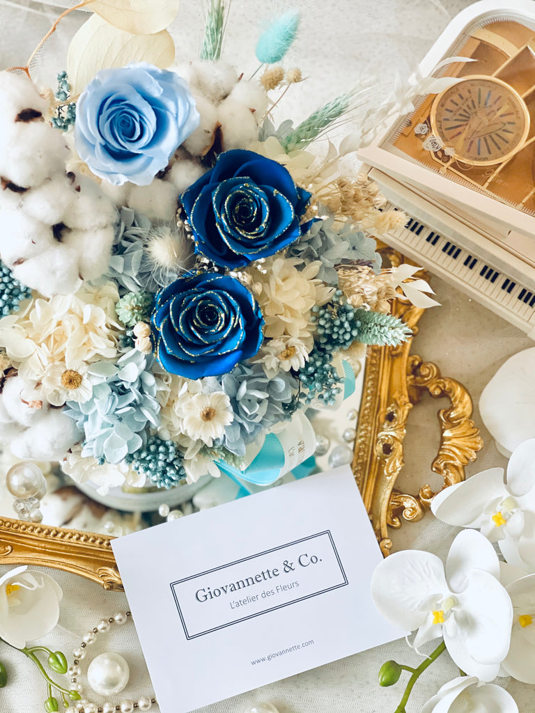 Everlasting Blue Rhapsody Bloom Box (Preserved Flowers)